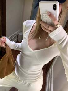 White V-Neck Women's T-Shirt, 2026 Autumn New Long Sleeve Slim Fit Inner Layer Base Top - White - View 1