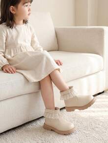 1 Pasang Sepatu Bot Pendek Anak Perempuan Model Baru 2026, Desain Sol Tebal dengan Resleting Samping dan Renda Mutiara Jala, Gaya Putri Manis, Cocok untuk Pemakaian Sehari-hari dan Pesta Ulang Tahun - Putih - View 8