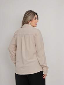 Women's Plus Size Plain Collared Dress Shirt With Long Sleeves - 米色 - 查看 3