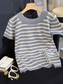Blusa de punto de manga corta con cuello redondo, a rayas y contraste de color, informal, para talla grande, para verano - Gris Claro - Ver 2