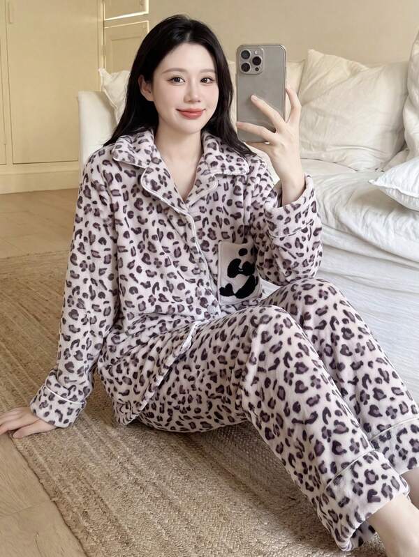 Autumn/Winter Leopard Print Flannel Cardigan Pajama 2-Piece Set, Lapel Collar With Chest Pocket, Thermal Lined Romantic Casual Loungewear, Suitable For Outdoor Wear