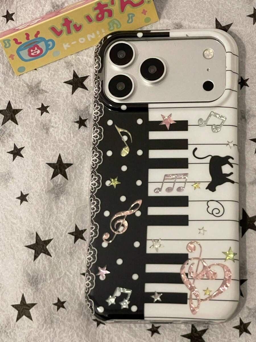 Casing Ponsel Desain Kucing Piano Not Musik Korea Gaya Ins Kompatibel Dengan Apple 17 Pro Max, 17 New 16 Pelindung, 15 Wanita 16 Pro Perlindungan Penuh Anti Jatuh 17 Pro Super Lucu - Hitam dan Putih - View 1