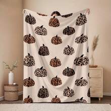 1pc Soft Plush Blanket, Halloween Leopard Print Pumpkin Design - Suitable For All Seasons, Hypoallergenic And Tear-Resistant, Perfect For Sofa, Bed, Office, Camping And Travel, Also Great Gift For Christmas And Halloween - Multicolor - View 2