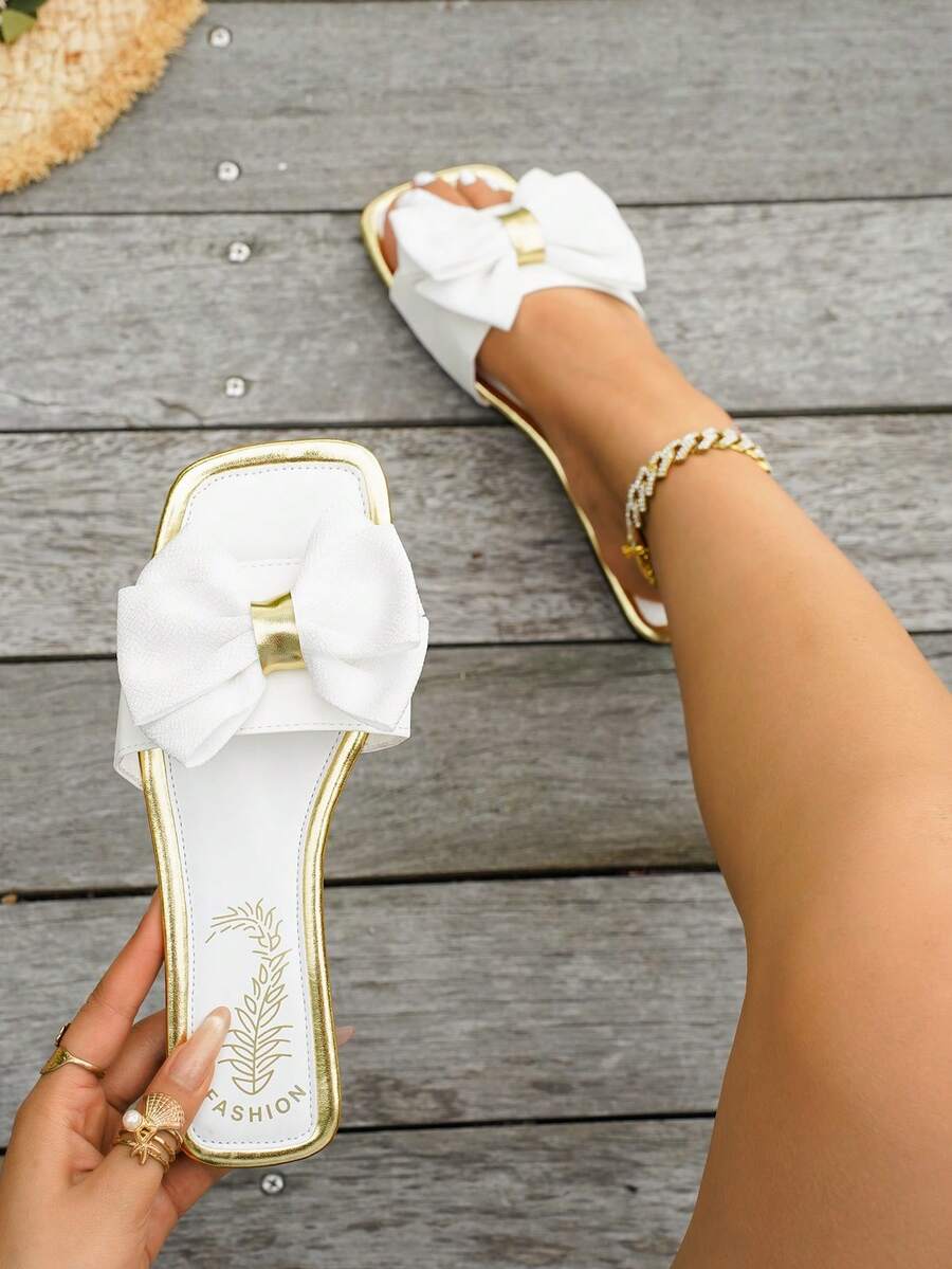 Women's New Summer Sandals, Square Toe Bow Decor Flat Sandals, Casual Outing Minimalist Daily Wear First Choice, Simple Comfortable Daily Versatile Open Toe Flat Beach Shoes, Metal Decor, Suitable For Office Home Party Gathering, Vacation Style Soft Sole Plus Size Slippers Beach Shoes, Comfortable Elegant Women's Sandals, Open Toe Design Non-Slip Sole Plus Size Women's Shoes - White - View 1