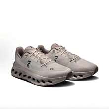 On Running Women Running Shoes - 1 - 查看 3