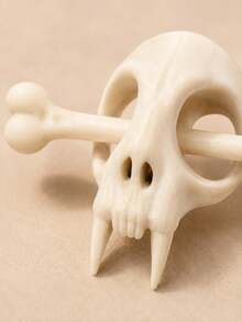 Half Gothic Skull Hair Clip, Cute & Fun Hair Accessory, Fashion Decorative Hair Clip, Suitable For Women And Girls, Daily Wear And Holiday Dress-Up - One Size - View 3