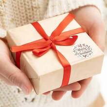 500pcs/Roll 3.8cm Round Self-Adhesive Sealing Stickers, Olive Wreath Pattern With Exquisite Rose Gold Foil, Christmas Holiday Greeting Labels, Roll Design Easy To Store And Carry, Suitable For Baking Dessert Packaging, Holiday Gift Decoration - Multicolor - View 4