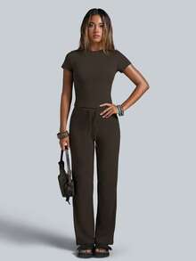 NcmRyu Conjunto deportivo de mujer de un solo color con cuello redondo, manga corta, cordón y pantalones de pierna recta - Marrón Mocha - Ver 6