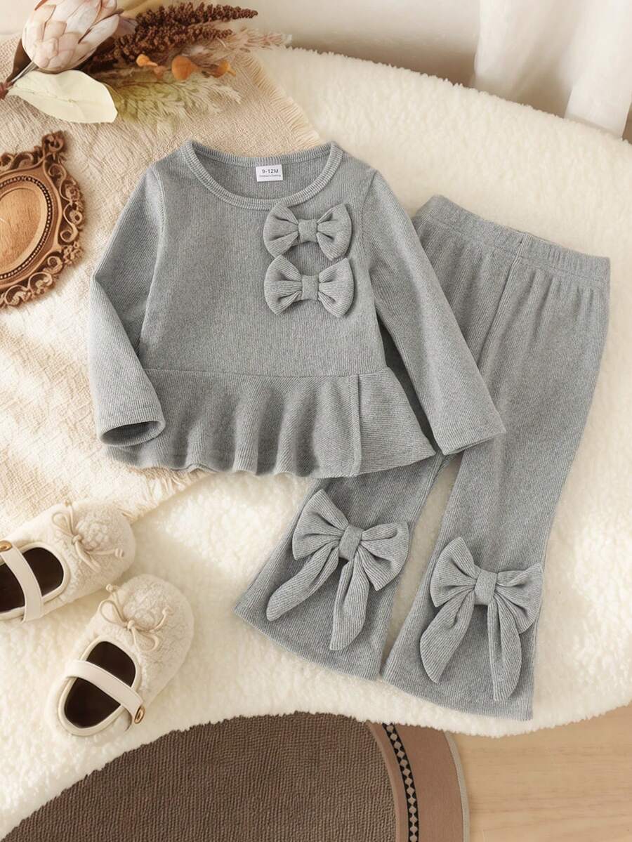 2pcs Baby Girl Soft Feminine Style 3D Brushed Bow Decor Ruffle Hem Round Neck Long Sleeve Top & Matching Color Flared Long Pants Set, Suitable For Spring/Autumn Home Wear - Grey - View 1