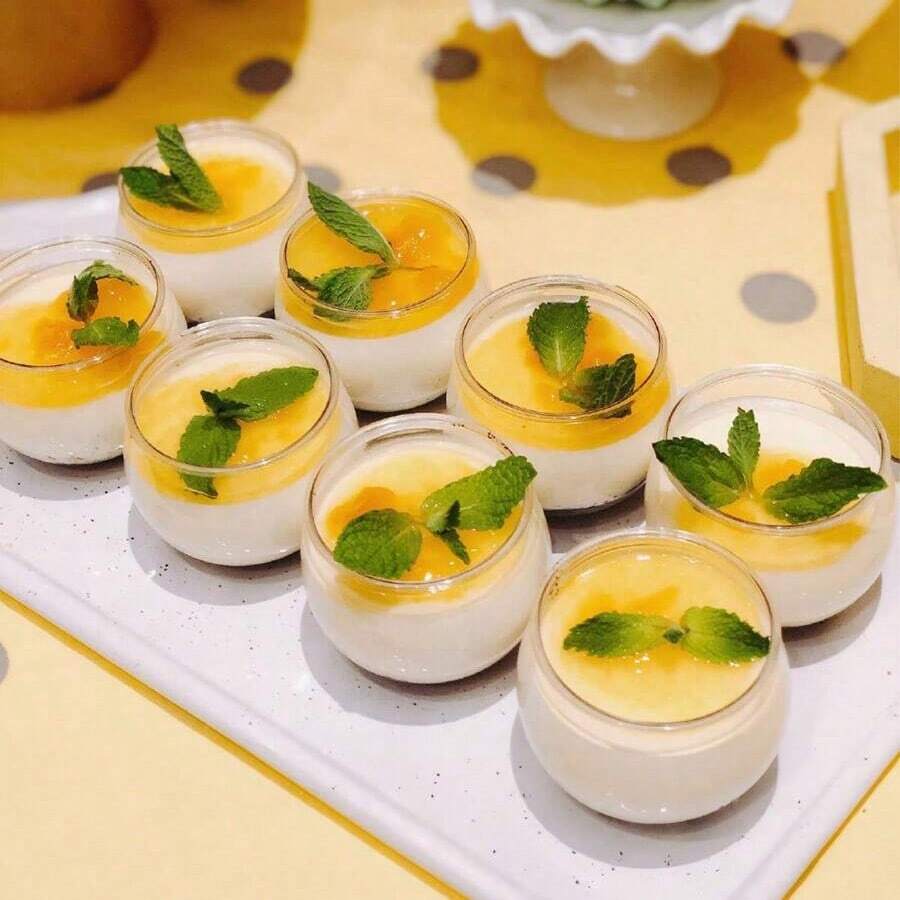 20/10個透明小雪花玻璃杯，迷你冰淇淋杯、慕斯杯、布丁杯、果凍杯、奶昔杯－非常適合婚禮、家庭聚會、生日、聖誕節、萬聖節裝飾和野餐，可清洗且可重複使用 - 彩色 - 查看 1