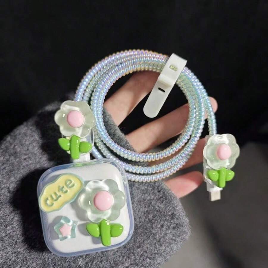 藍色花卉圖案數據線保護套,兼容 Apple 40W 快充充電器,簡單防斷裂,質感高級,延長線材壽命,防寵物啃咬,送給男友/女友/好朋友的實用禮物 - 彩色 - 查看 1