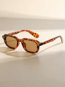 1pc New Women's Square Small Frame Retro Minimalist Elegant Fashion Glasses, Suitable For Street, Vacation, Versatile Accessory - Multicolor - View 3