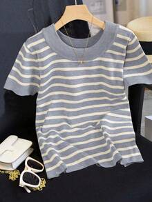 Blusa de punto de manga corta con cuello redondo, a rayas y contraste de color, informal, para talla grande, para verano - Gris Claro - Ver 1