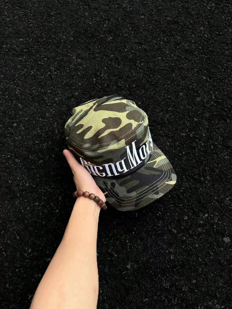 美式平頂拼色大字母唇形刺繡平帽簷帽 中性嘻哈迷彩街頭軍風帽 - 迷彩馬術帽 - 查看 1