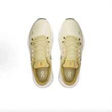 On Running Women Running Shoes - 2 - 查看 3