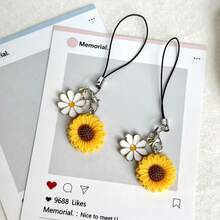1pc Sunflower Phone Charm Pendant, Healing Style Phone Accessory, Anti-Loss, Gift For Friends - Multicolor - View 5