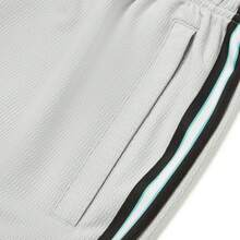 Li-Ning Jimmy Butler 系列男士籃球短褲，快乾涼感面料，專業比賽短褲 AAPW055 - 靜灰色 - 查看 9