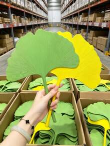 1pc Ginkgo Leaf Shaped Hand Fan, Handheld Ginkgo Leaf Fan, Leaf Hand Fan, Comfortable Handle, Summer Cooling Product, Suitable For Home, Outdoor Activities, Creative Fan (Yellow/Green/Pink) - Multicolor - View 4