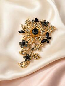 1pc Women's Floral Brooch, Luxury Palace Style Crystal Vintage Elegant Corsage, Fashionable Versatile Anti-Glare Pin, Perfect Gift - Multicolor - View 12