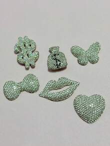 1 pieza Blanco Lujo Brillo Completo de Strass Símbolo de Dólar Bolsa de Dinero Lazo de Labios Oso Mariposa Adorno de Encanto de Diseñador Funda de Teléfono Decoraciones de Coche DIY Sin Adhesión Espejo Retrovisor Accesorios de Salida de Aire del Coche Manualidades - blanco - Ver 7