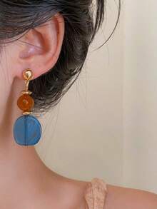 1 Pair Vintage Personalized Resin Marbled Asymmetrical Geometric Round Pendant Stud Earrings - Geometry - View 8