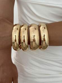 4pcs/Set Vintage Elegant Wide Plain Metal Bangle Bracelets, Suitable For Women's Daily, Party, Vacation And Multiple Occasions, Gift - Gold - View 2