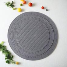 Silicone Non-Slip Table Mat, Round Heat-Resistant Placemat, Home Use Heat-Insulating Coaster And Pot Mat, Drainable High-Temperature Resistant Steamer Pad - View 3