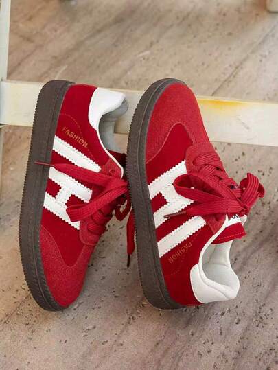 1 Pair Fashionable Girls' Sports Shoes 2026 Spring/Autumn New Arrival Kids Red German Trainer Shoes Mid-To-Large Children Casual Unisex Skate Shoes