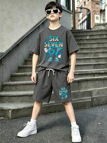 青少年男孩卡通图案印花圆领短袖T恤和短裤套装 - 深灰色 - 查看 1