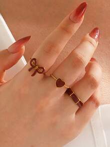 Set 3 buah cincin minimalis motif pita dan hati dari baja tahan karat, cocok untuk pemakaian sehari-hari wanita. - Burgundy - View 3