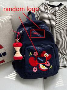 這款清新蘋果刺繡後背包是一款多功能小包，非常適合學生、通勤和休閒外出使用。寬敞的主隔層 - 藍色 - 查看 3
