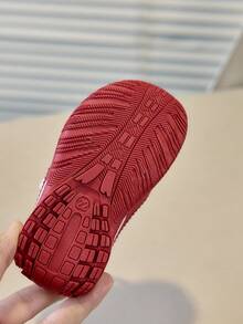Zapatillas deportivas retro para niños pequeños con bloques de color rojo y blanco, suela blanda antideslizante y cierre de gancho y bucle - Rosa Fucsia - Ver 10