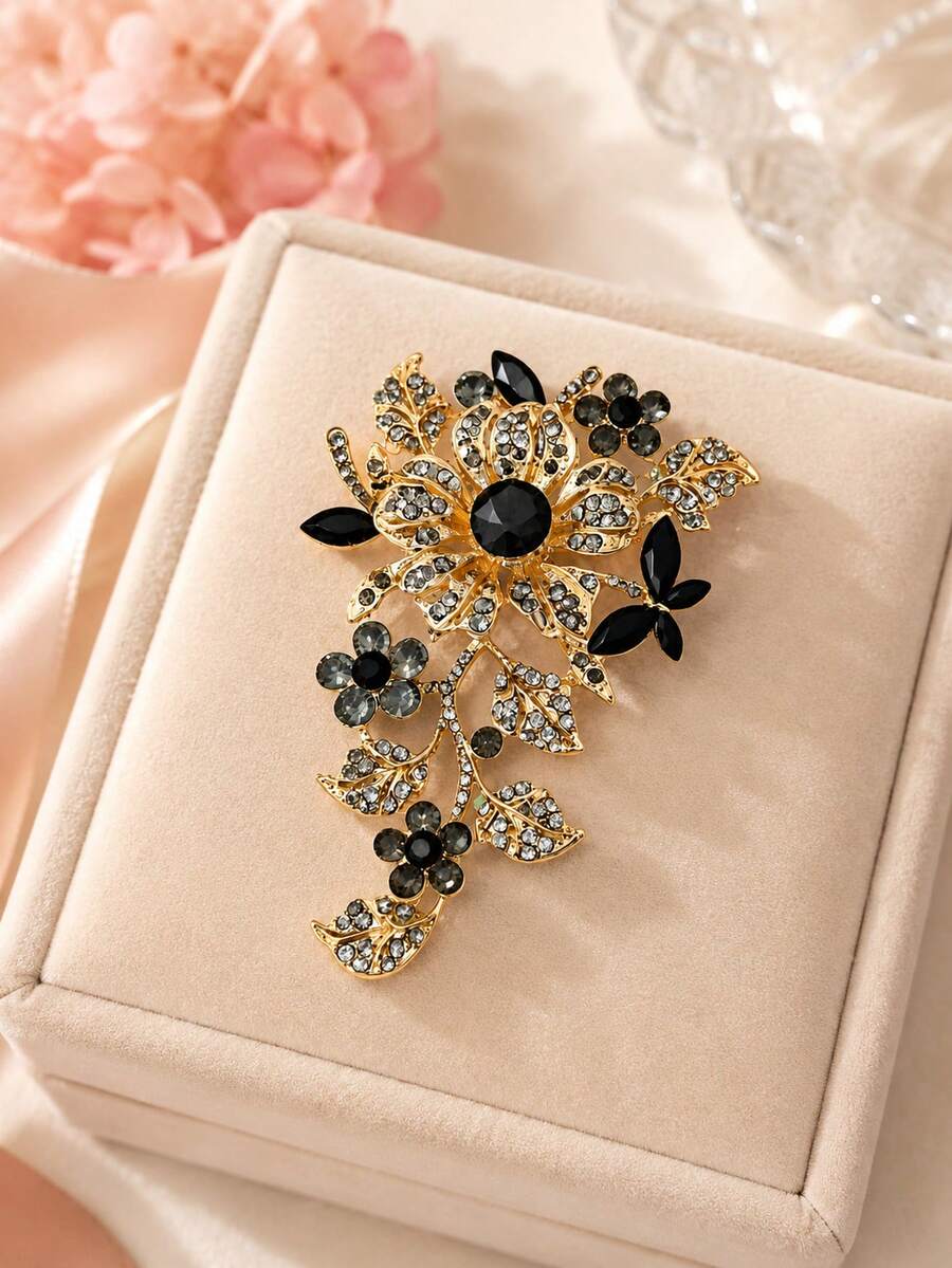 1pc Women's Floral Brooch, Luxury Palace Style Crystal Vintage Elegant Corsage, Fashionable Versatile Anti-Glare Pin, Perfect Gift - Multicolor - View 1