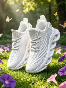 1 Pair White Lightweight Breathable Mesh Sock Shoes With Hollow Blade Sole, Casual Versatile - White - View 2