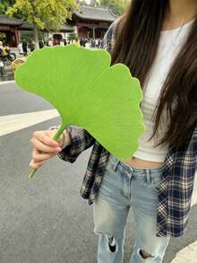 1pc Ginkgo Leaf Shaped Hand Fan, Handheld Ginkgo Leaf Fan, Leaf Hand Fan, Comfortable Handle, Summer Cooling Product, Suitable For Home, Outdoor Activities, Creative Fan (Yellow/Green/Pink) - Multicolor - View 3