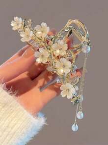 1pc Elegant Large Metal Flower Hair Clip - Multicolor - View 2