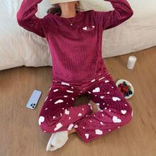 Dreamivo Flannel Heart-Shaped Long Sleeve Top And Pants Warm Pajama Set, Autumn/Winter Wear, Comfortable - Burgundy - View 3