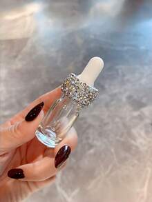 Botol Pipet Kaca Bertabur Berlian Imitasi, Pipet Portabel Isi Ulang untuk Serum, Parfum, Minyak Esensial, dan Cairan Perawatan Kulit, untuk Perjalanan, Pesta, Tas, Rutinitas Perawatan Kulit Sehari-hari, Desain Kerah Perak Bertabur Kristal, Botol Mini Isi Ulang, Botol Kecantikan Glamor yang Dapat Digunakan Kembali - View 10