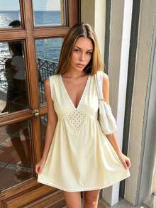 Women Y2k Summer Mini Tank Dress Sleeveless Deep Lace Trim V Neck Floral Eyelet Loose Fit Beach Dresses Vacation Babydoll Flowy Dress Sundress - 黃色 - 查看 3