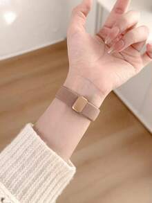 1pc Elastic Nylon Band Compatible With Apple Watch Women's Sports Style 38mm 40mm 41mm 42mm 44mm 45mm 46mm 49mm - Milk Tea - View 5
