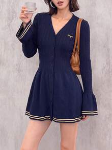 女款秋冬優雅修身學院風對比條紋V領連身裙 - 藏蓝色 - 查看 4