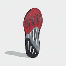 Adidas 新款 Supernova Rise 避震透氣中性健身跑步鞋 - 黑色/紅色 - 查看 10