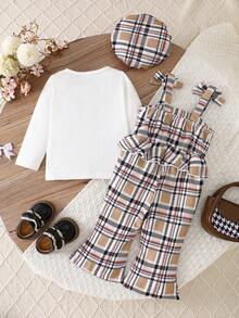 MYVLNA 3pcs/Set Baby Girl Plaid Overalls Set, White Round Neck Long Sleeve Top With Khaki Plaid Overalls And Matching Beret, Bow Shoulder Straps, Ruffle Waist Decor, Single-Breasted Button Design, Sweet Preppy Style - Multicolor - View 4