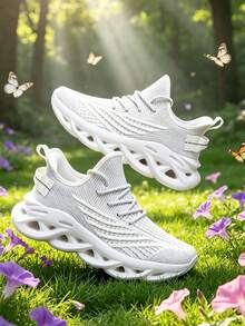 1 Pair White Lightweight Breathable Mesh Sock Shoes With Hollow Blade Sole, Casual Versatile - White - View 3