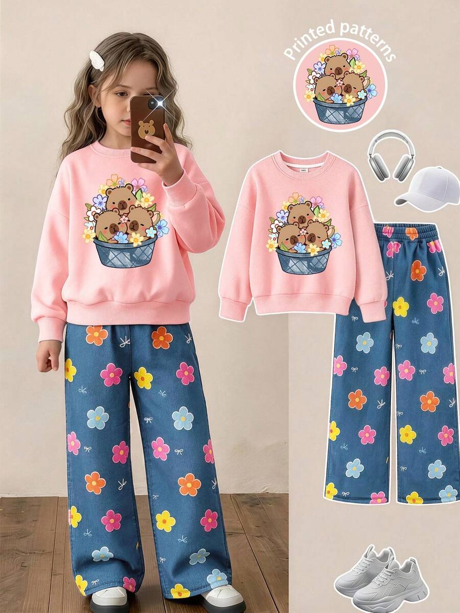 Set 2 Potong untuk Anak Perempuan, Sweatshirt Kerah Bulat dengan Gambar 3 Capybara Lucu + Celana Panjang Model Denim Motif Bunga dan Pita, Cocok untuk Pakaian Sehari-hari Musim Gugur/Musim Dingin - MultiWarna - View 1