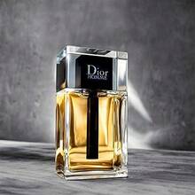 Dior عطر - خشبي و ترابي - مشاهدة 3
