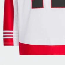 Adidas Kaos Lengan Panjang Longgar Gaya Basket Vintage Leher V Unisex Three Clover - Putih/Merah - View 5