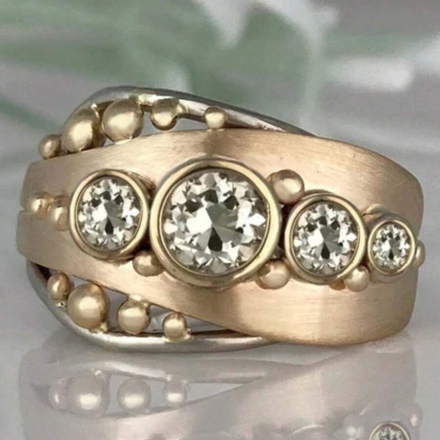 Vintage Style Asymmetrical Dual-Tone Ring With Round Synthetic Zirconia, Fashionable And Elegant Daily Accessory - Two-color - View 1
