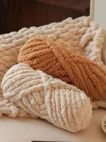 1 Rollo de Hilo de Felpa Extra Grueso, 250g de Hilo de Poliéster Multicolor, Adecuado para Tejer a Mano, Hilo Suave DIY Hecho a Mano, Se Puede Usar para Mantas, Almohadas, Camas para Mascotas - Opciones Multicolor - A - Ver 7