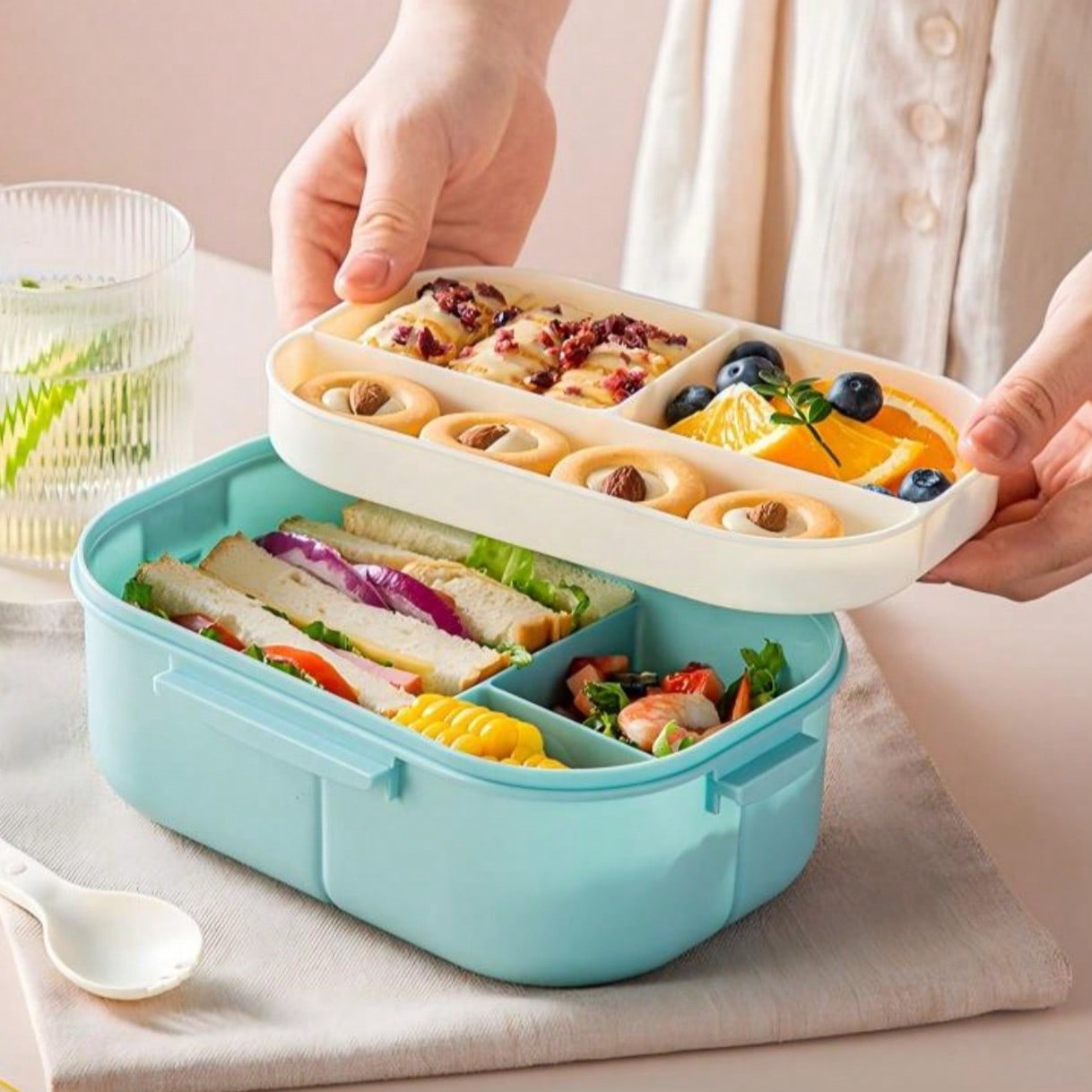 Portable Double-Layer Microwaveable Lunch Box With Handle, Complete Utensil Set And Sauce Cup, Leak-Proof Reusable Food Container, Suitable For Men, Women, Students, Office Workers, School, Camping, Picnic, Outdoor Kitchen Supplies, Back To School Season Christmas Practical Gift